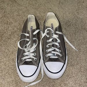 Grey converse